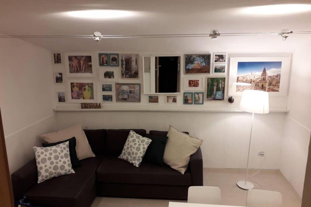 Cattaro Street - Apartment Near The Sea Bari Buitenkant foto